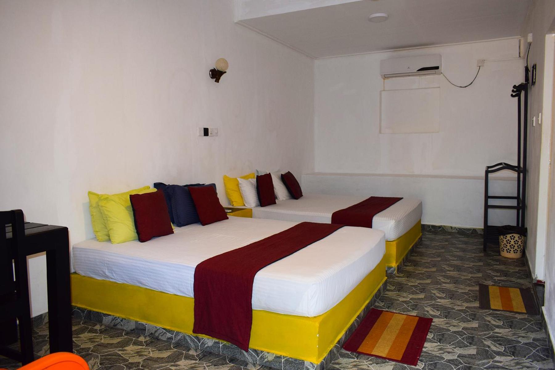 Golden 3* Trincomalee