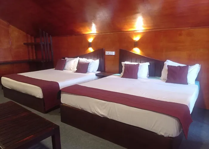 Golden Beach Cottages